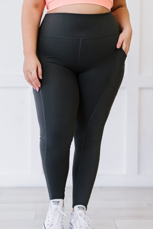 Zenana Step Aside Full Size Athletic Leggings with Pockets in Ash Grey